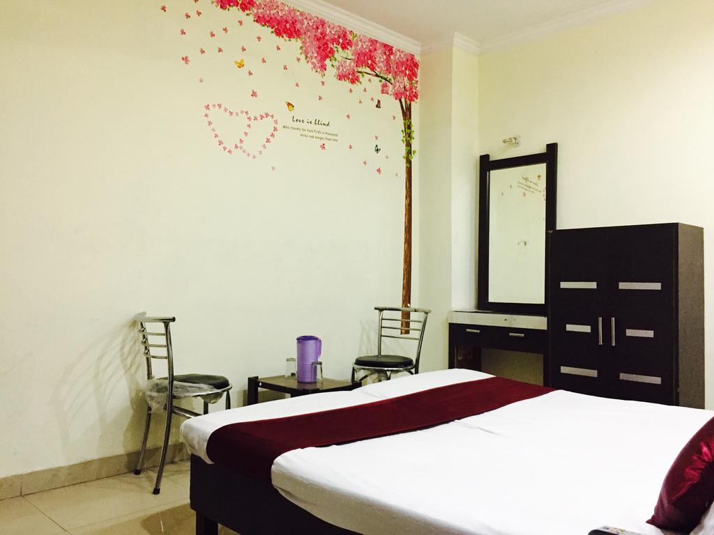 Sukhman International Hotel Near Amritsar Railway Station Esterno foto