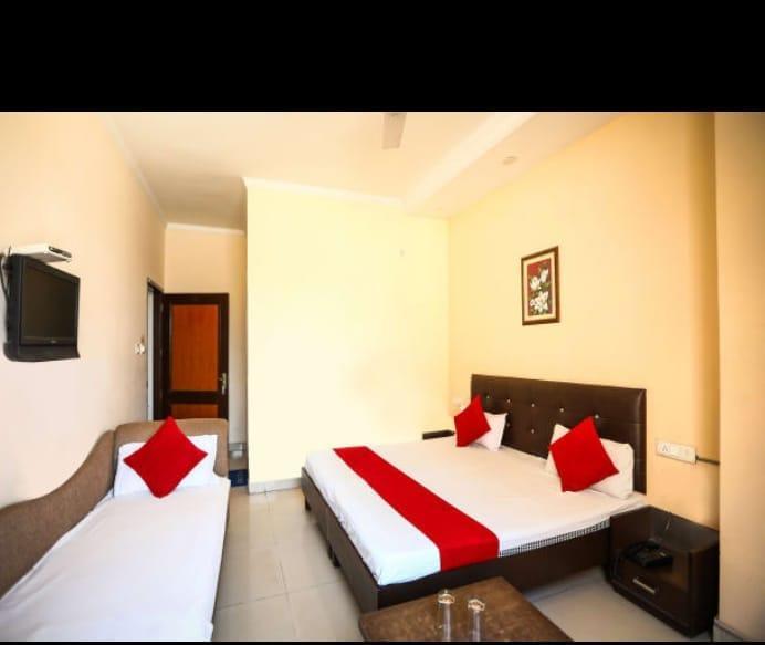Sukhman International Hotel Near Amritsar Railway Station Esterno foto