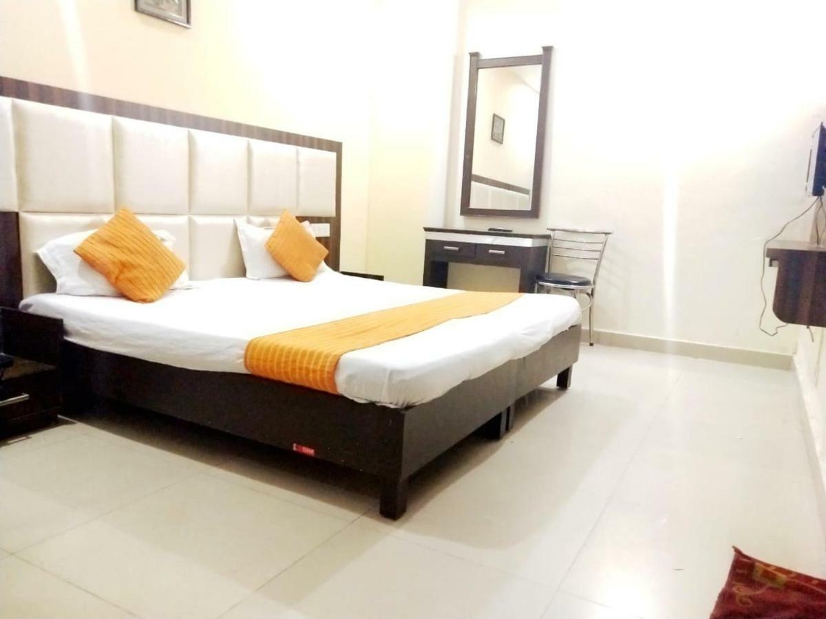 Sukhman International Hotel Near Amritsar Railway Station Esterno foto